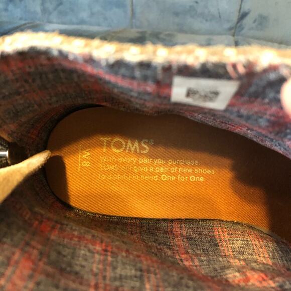 TOMS Leila Bootie U.S. Women's Size 8 Oxford Tan Suede Embossed Tassel Detail - Picture 7 of 8